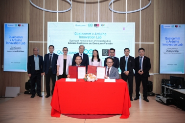 SWINBURNE VIỆT NAM KHAI TRƯƠNG QUALCOMM x ARDUINO INNOVATION LAB