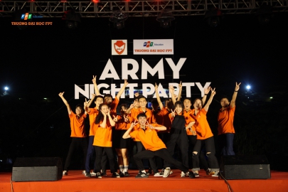 Cóc xứ Đà “bật chế độ bay” hết mình trong đêm nhạc Army Night Party